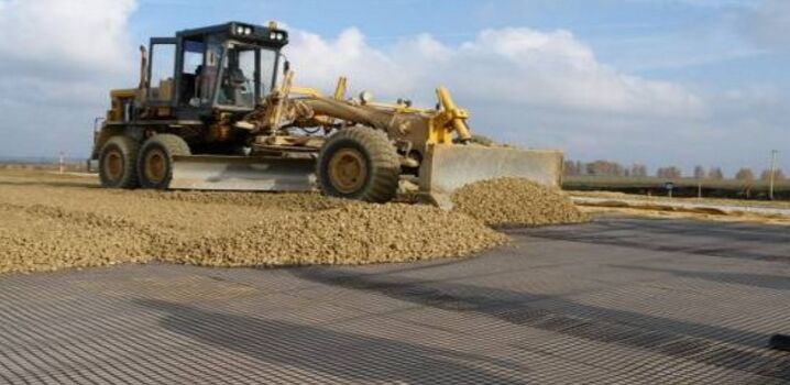 玻璃纖維土工格柵施工現場圖片